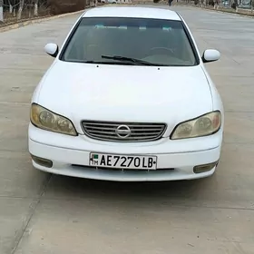 Nissan Maxima 2000