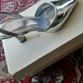 Köwiş