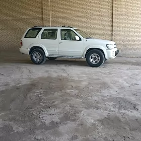 Nissan Pathfinder 1998