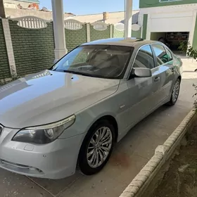 BMW 530 2004