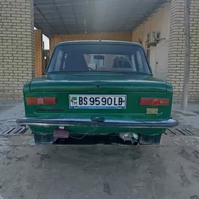 Lada 2104 1980