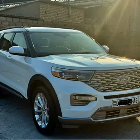 Ford Explorer 2022