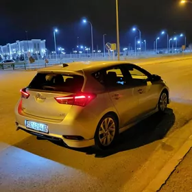 Toyota Corolla 2017