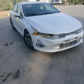 Kia K5 2022