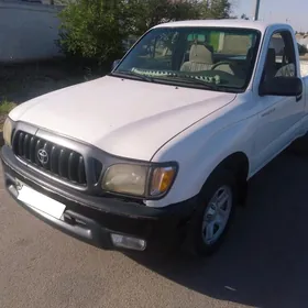 Toyota Tacoma 2003