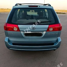 Toyota Sienna 2006