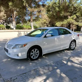 Toyota Camry 2010