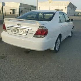 Toyota Camry 2004