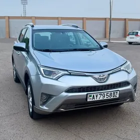 Toyota RAV4 2016