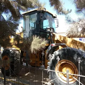XCMG LW500F 2014