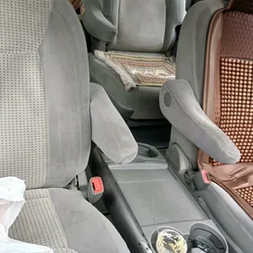Toyota Sienna 2009