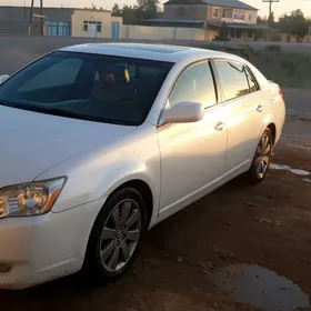 Toyota Avalon 2005