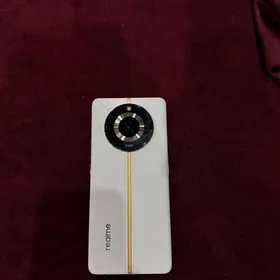 Realmi 11 pro+