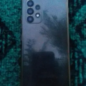 SAMSUNG A 32
