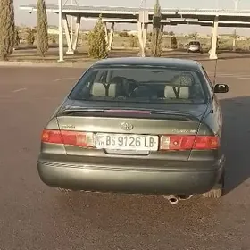 Toyota Camry 2000