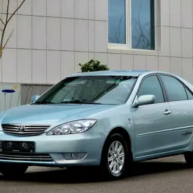 Toyota Camry 2005