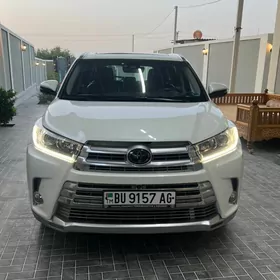 Toyota Highlander 2018