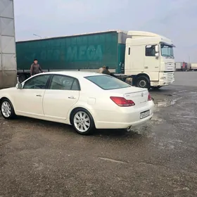 Toyota Avalon 2010