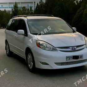 Toyota Sienna 2006