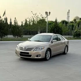 Toyota Camry 2010