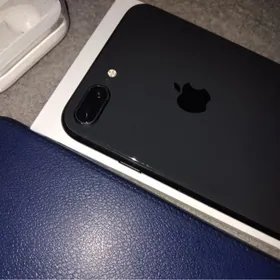 iPhone 8 Plus