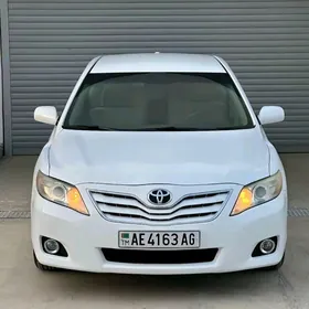 Toyota Camry 2011