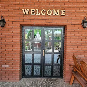 Kafe Kärende  Cafe Arenda.