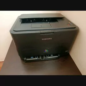 Принтер Samsung цветной.