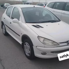Peugeot 206 2008