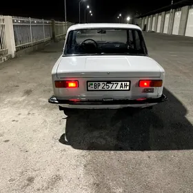 Lada 2104 1986