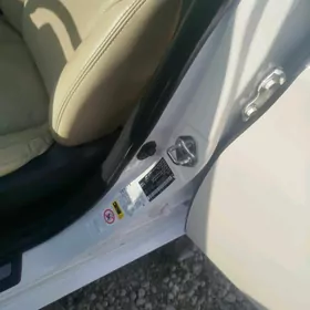 Toyota Avalon 2013