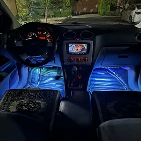Ford Focus 2010