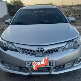 Toyota Camry 2013