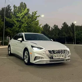 Hyundai Sonata 2020