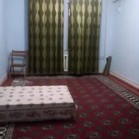 новруз даг маркетны янында
