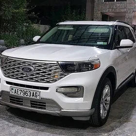 Ford Explorer 2022