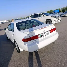 Toyota Camry 2001