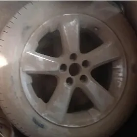 235 55 18 rx 330