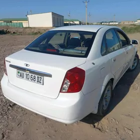 Daewoo Lacetti 2004