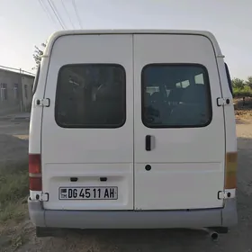 Toyota Hiace 2000