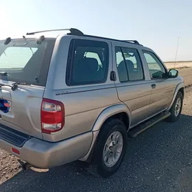 Nissan Pathfinder 2002