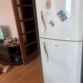 холодильник LG