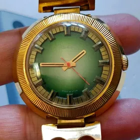 Sagat Часы Raketa.