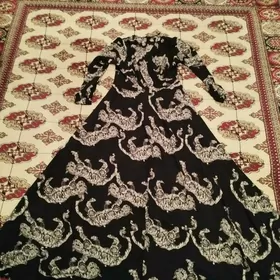 платья