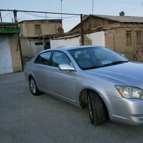 Toyota Avalon 2005
