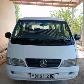 Mercedes-Benz Sprinter 2002