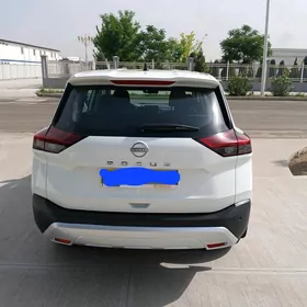 Nissan Rogue 2022