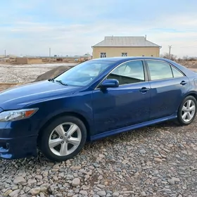 Toyota Camry 2010