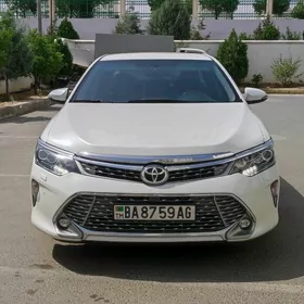 Toyota Camry 2017