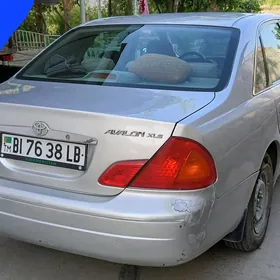 Toyota Avalon 2000